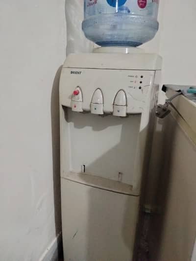 electric water cooler