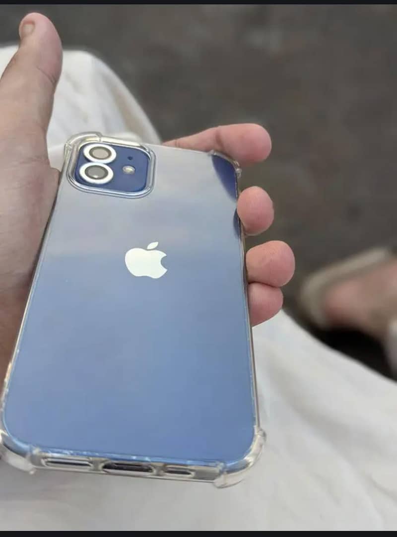Apple iPhone 12 2