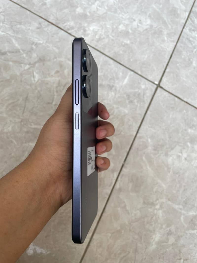 Realme Note 60 5