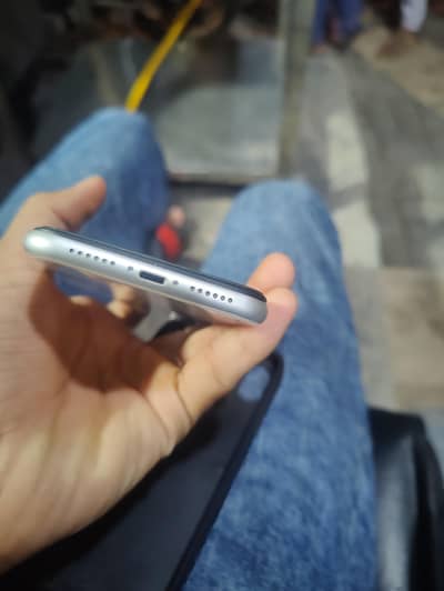 Apple iPhone XR