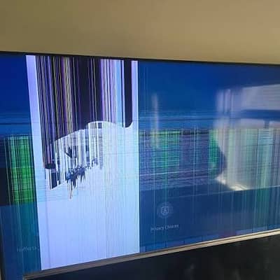 SMART LED TV 24" (Screen Broken)