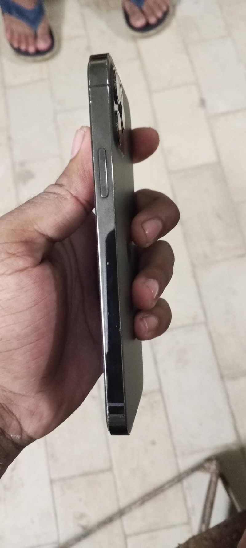 Apple iPhone 12 Pro 1