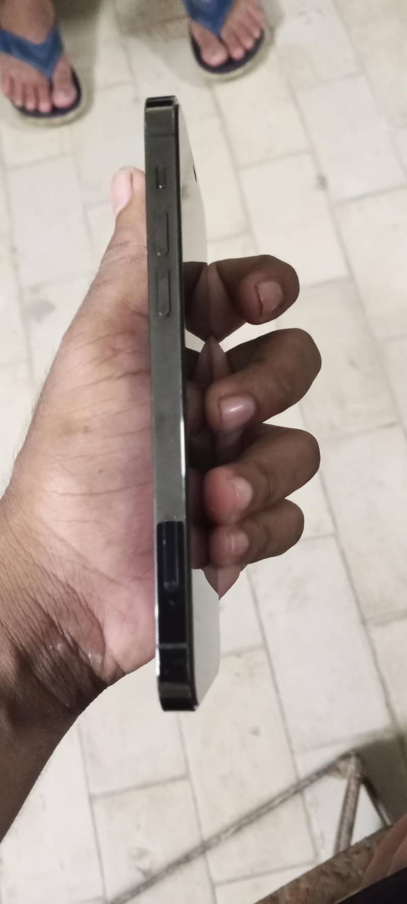 Apple iPhone 12 Pro 2