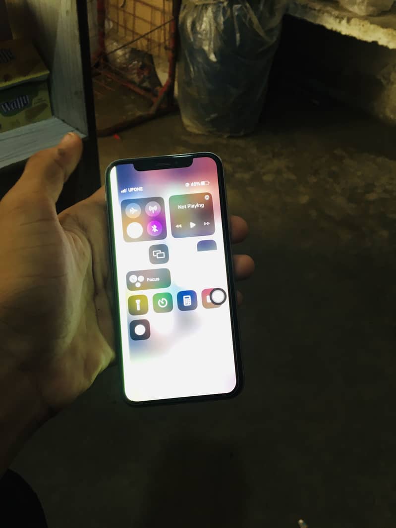 Apple iPhone X 1