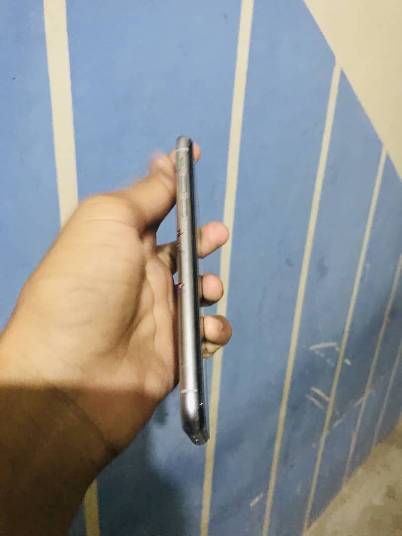 Apple iPhone X 7
