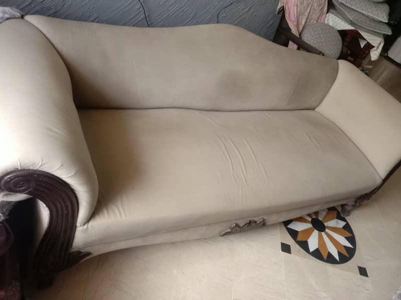 5 seaters sofa set 1