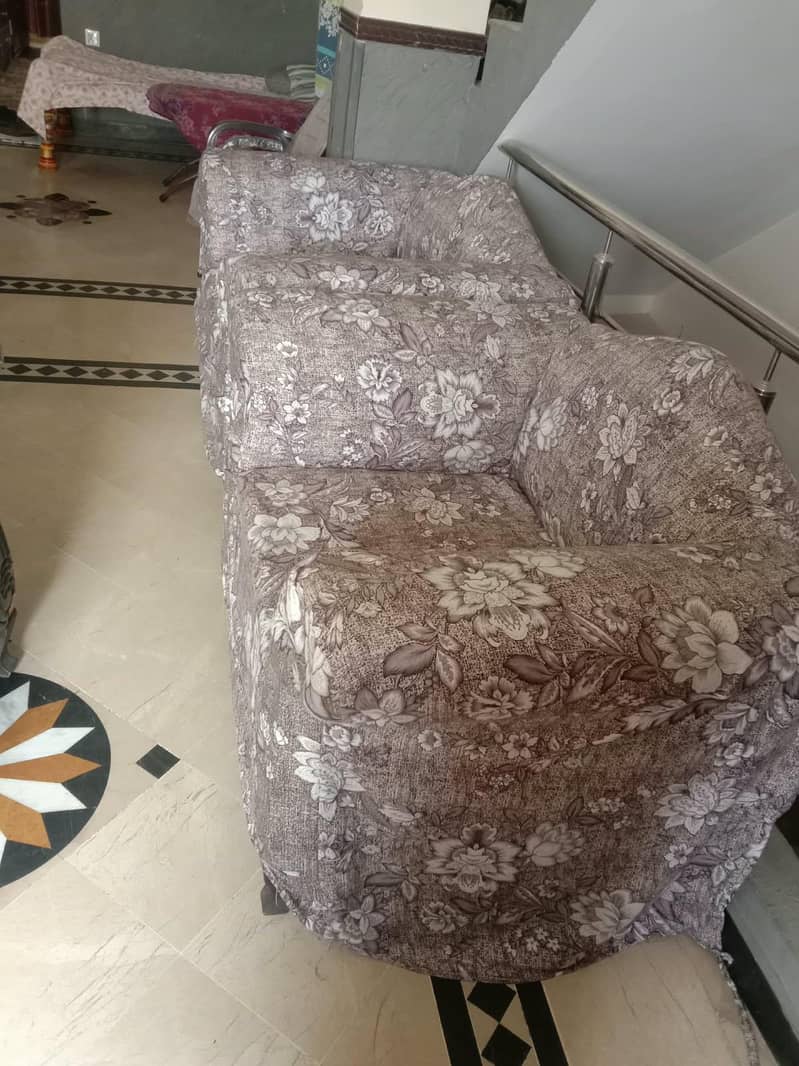 5 seaters sofa set 2