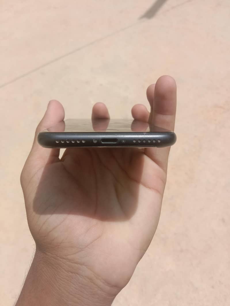 Apple iPhone SE 4