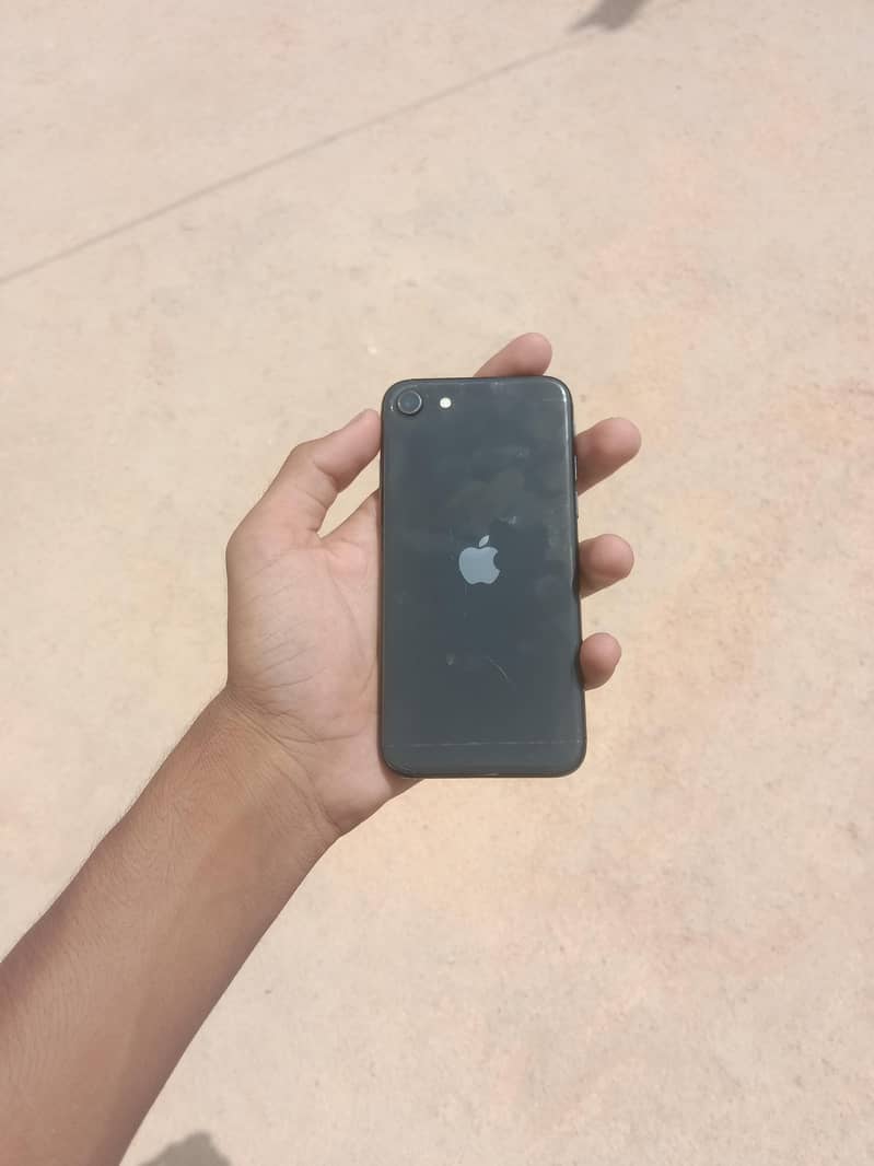 Apple iPhone SE 7