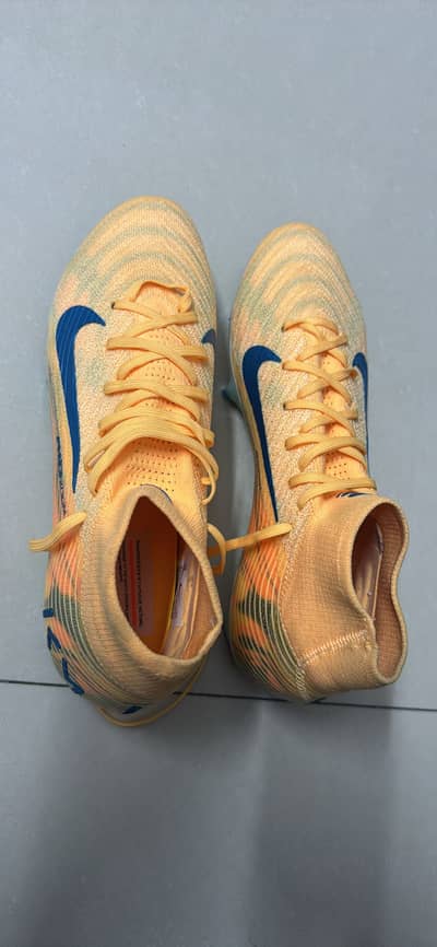 Nike Mercurial Superfly “Kylian Mbappe” Edition football cleats