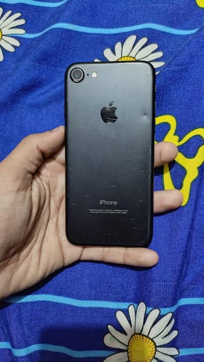 Apple iPhone 7