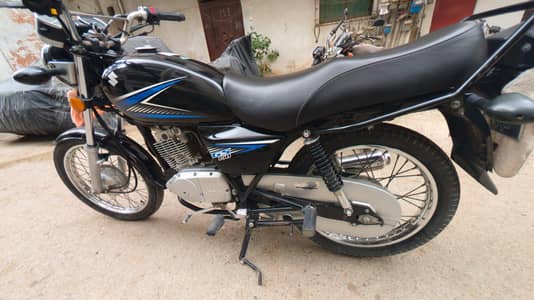 Suzuki GS-150 2024