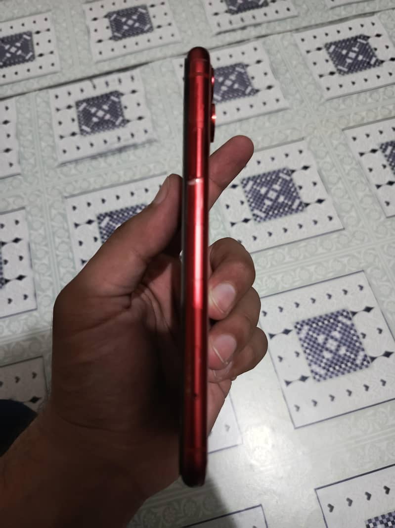Apple iPhone 11 6