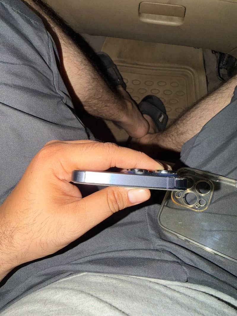Apple iPhone 14 Pro Max 3