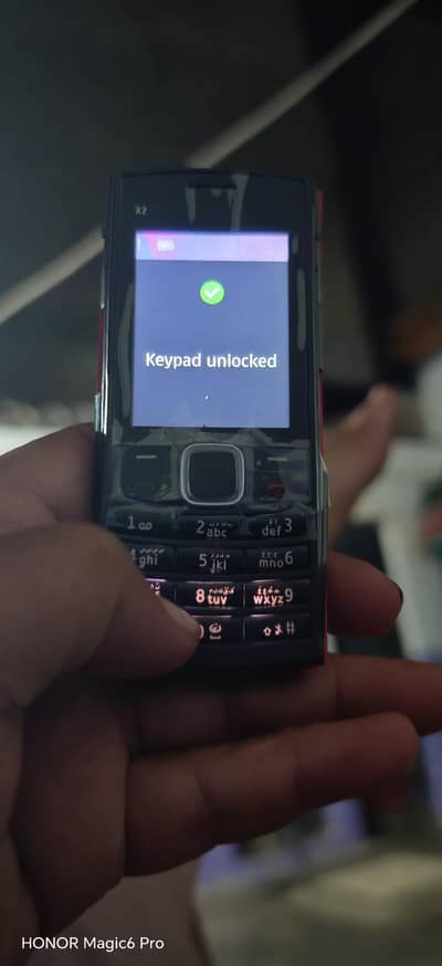 old is gold Nokia X205