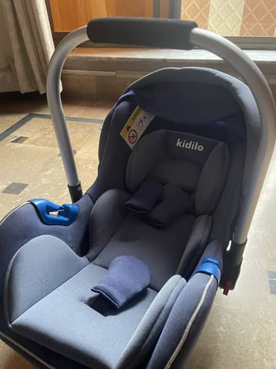 Baby carry cot