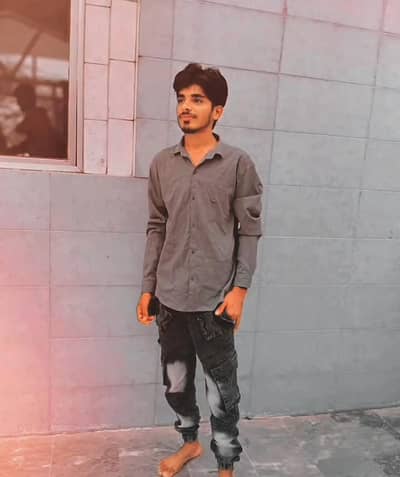 i need urgent job