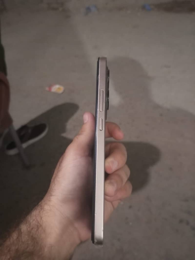 Xiaomi Redmi Note 14 3