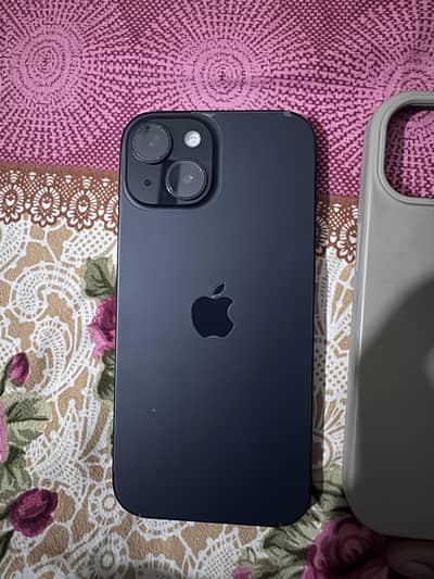 Apple iPhone 15