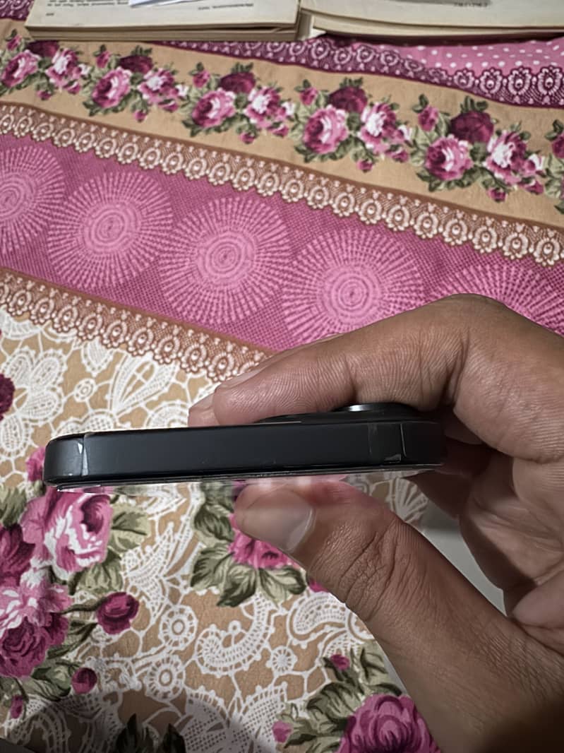 Apple iPhone 15 1