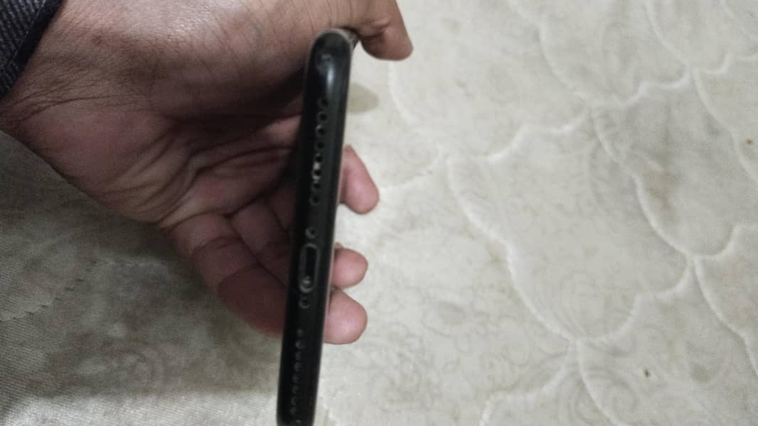 iphone 7 plus PTA approved 4