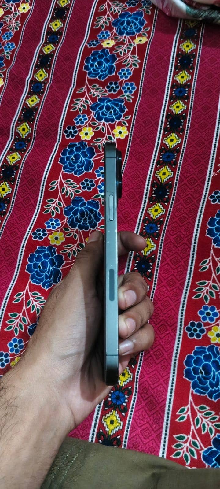 Apple iPhone 13 Pro Max 1