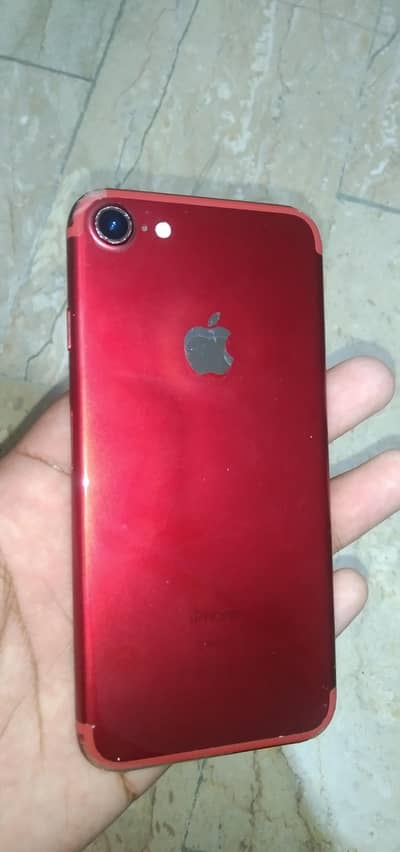 Apple iPhone 7