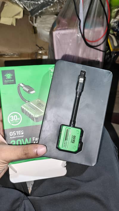 GS1 ip Audio + charge converter