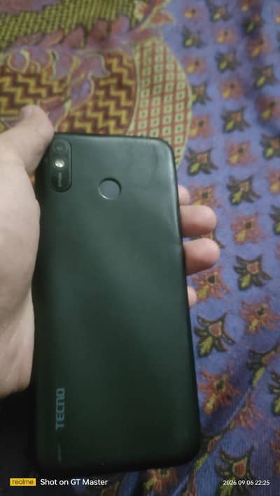 tecno spark 4
