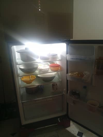 Haier Fridge (Refrigerator) HRF 418-IDGA