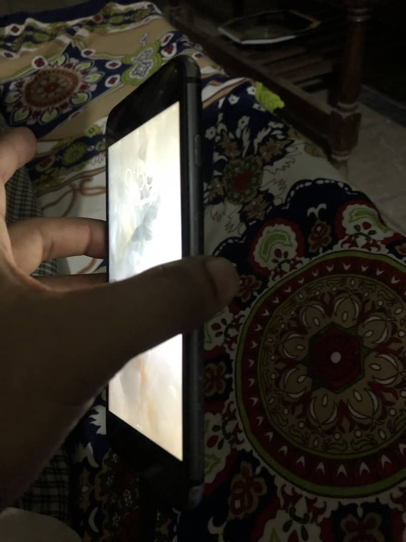 Apple iPhone 8 Plus 2