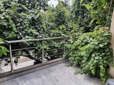 10 Marla Upper Portion for rent in Westwood Colony near Thokar Niaz Ba
