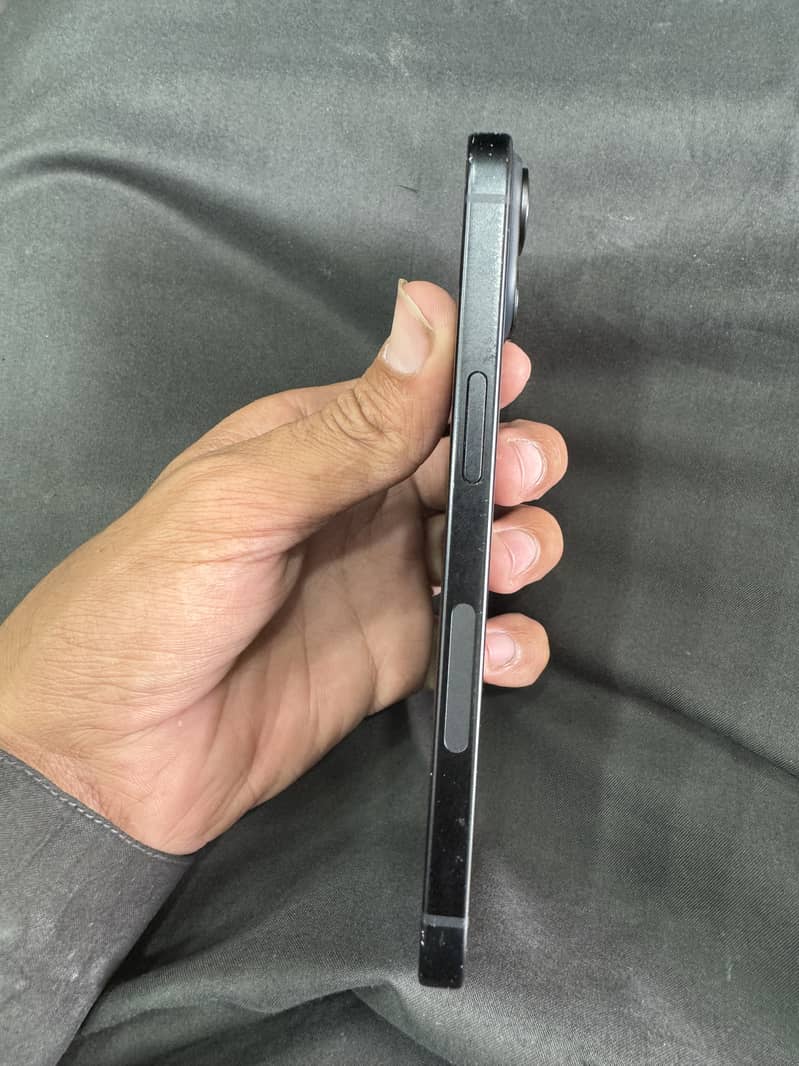 Apple iPhone 15 1