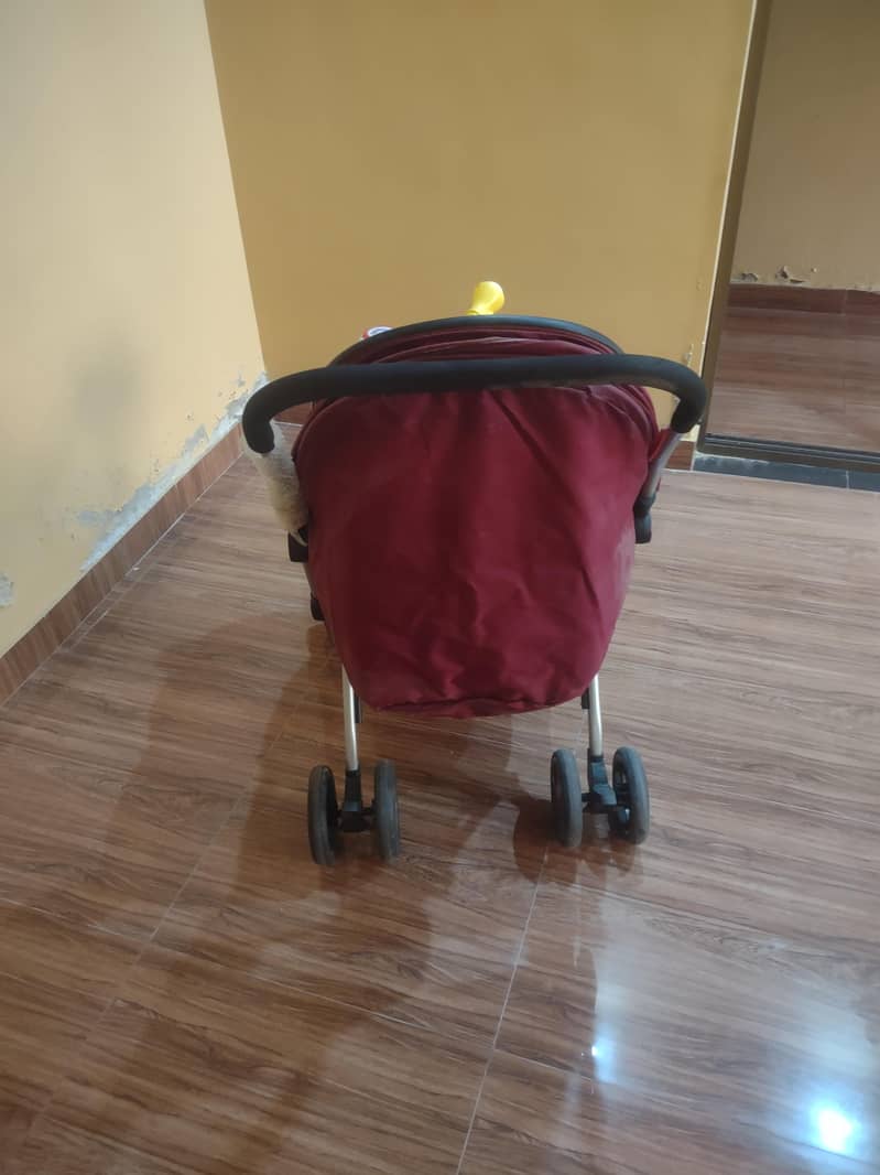 stroller 1