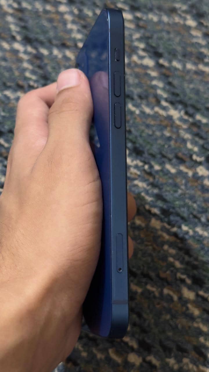 Iphone 12 JV 1