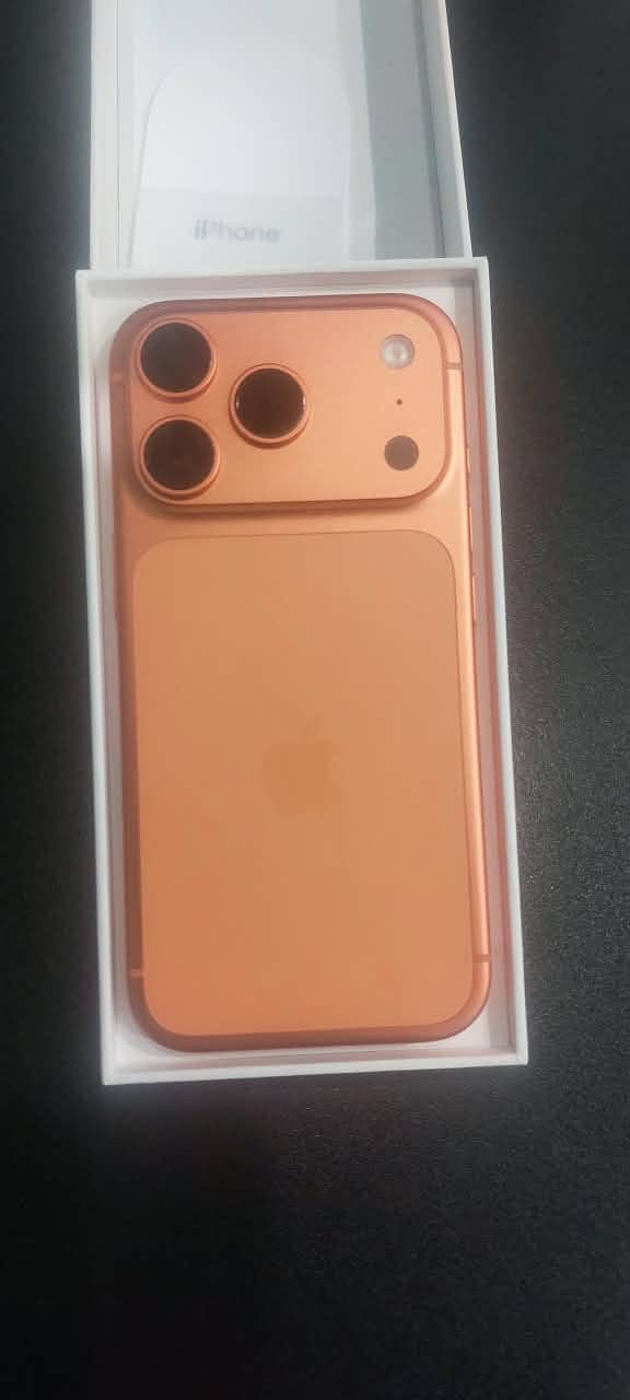 Apple iPhone 17 Pro 0