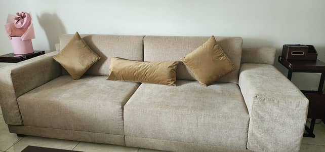 Premium 3+2 Sofa Set – Excellent Condition | Elegant & Comfortable