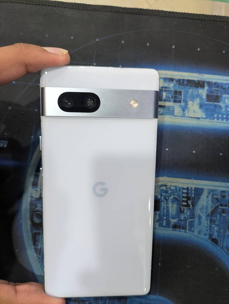 Google Pixel 7a 3
