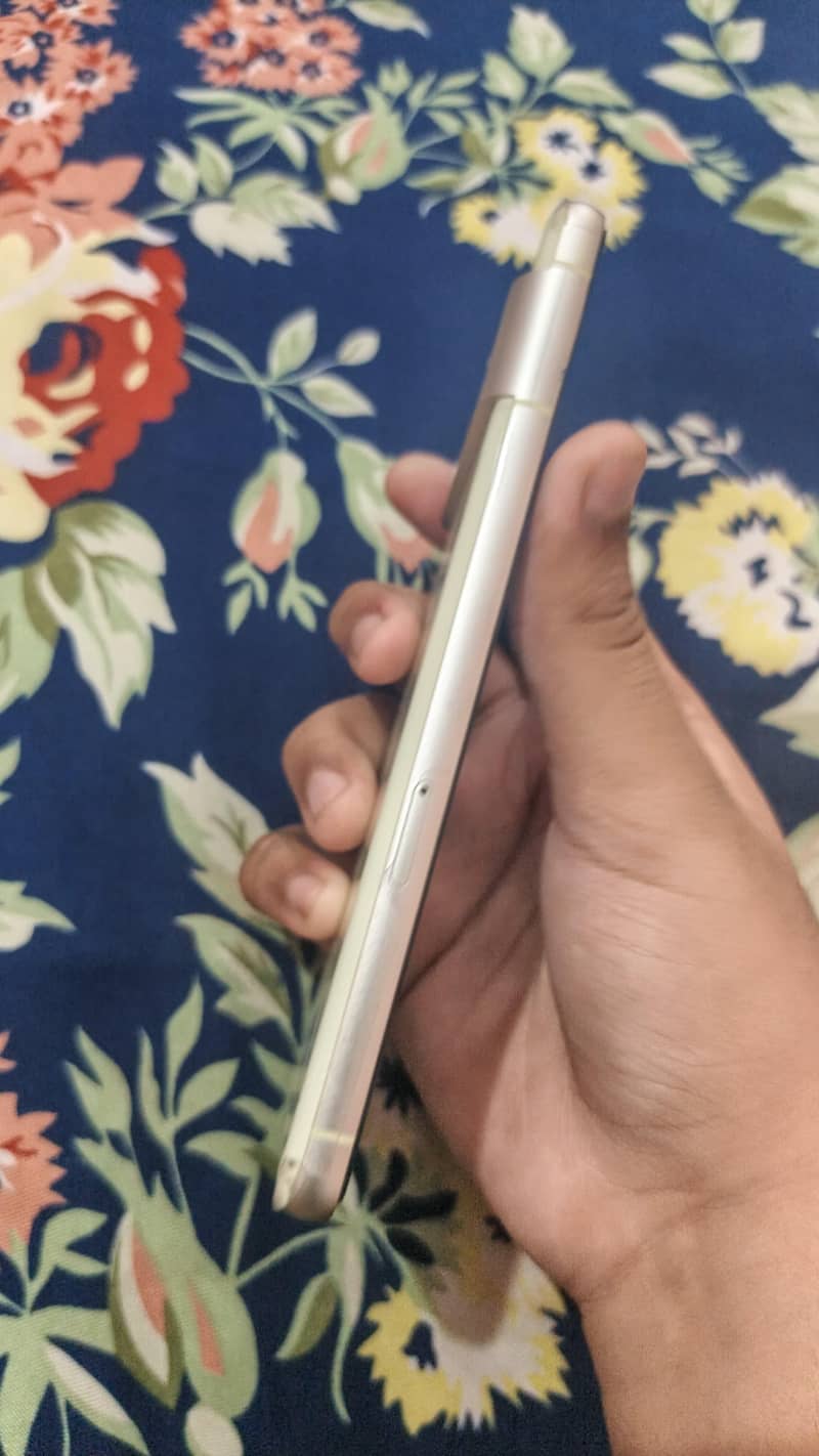 Google Pixel 7 3