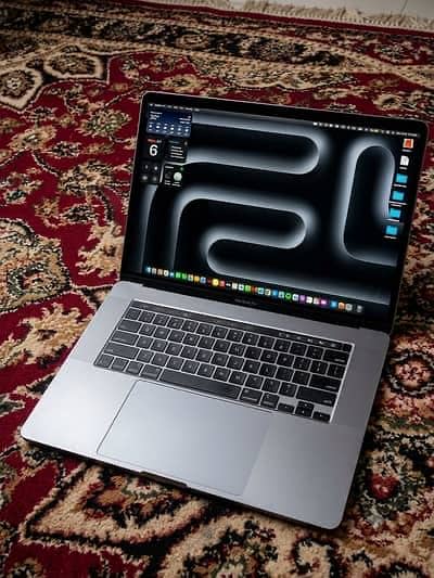Macbook pro 2018 0