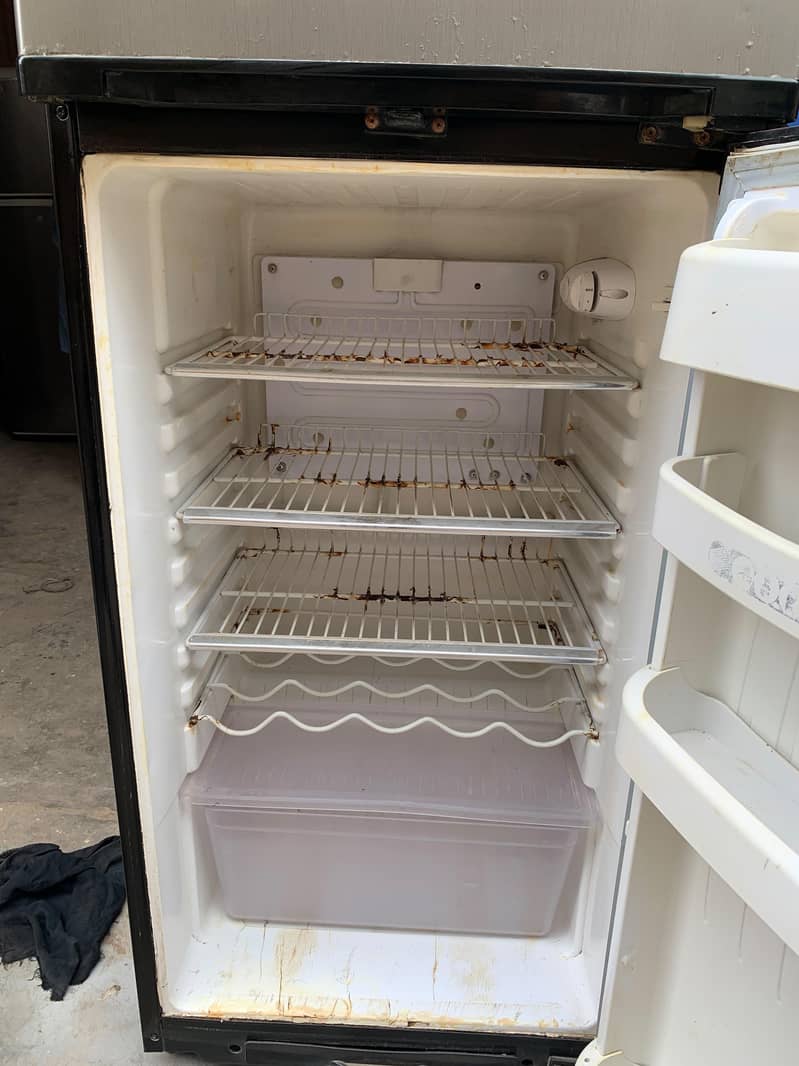Orient Refrigerator 4