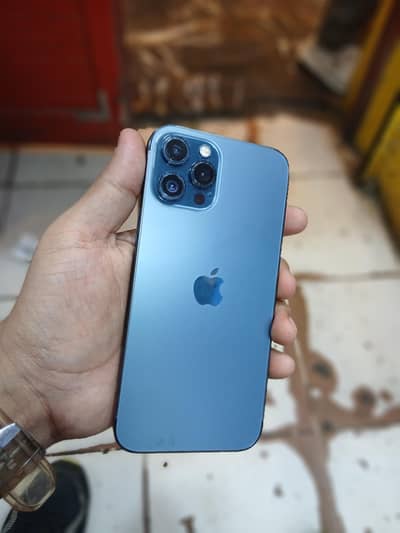 Apple iPhone 12 Pro Max awesome camera