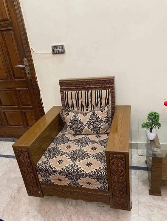 5 Seater Sofa Set 0