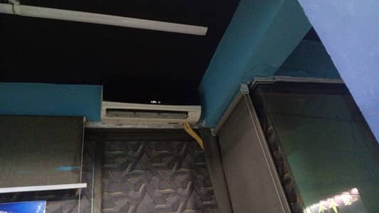 1 ton a c working condition