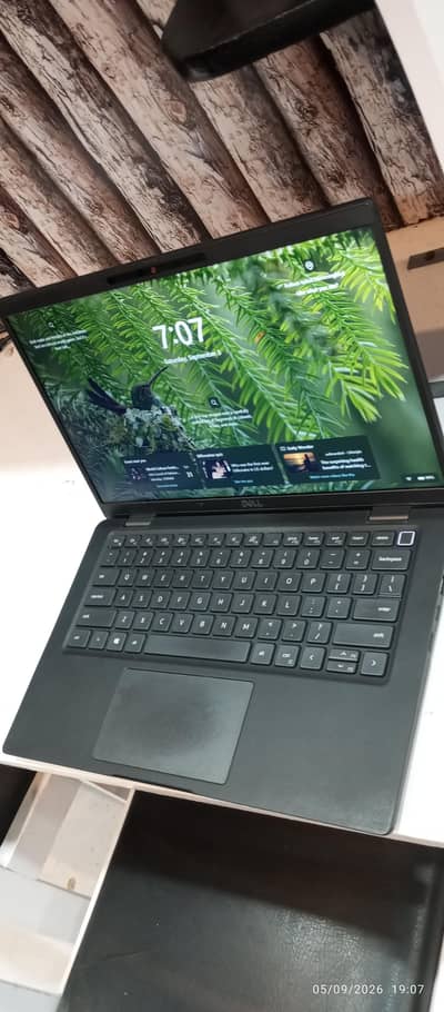 Dell 7420 11th gen i7 Processor Premium business Laptop