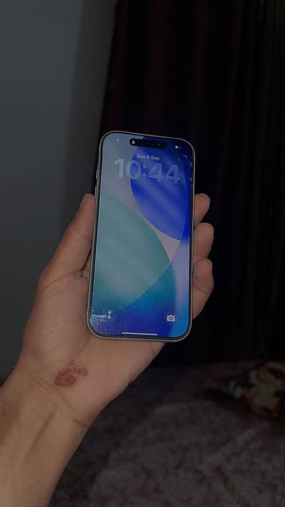 Apple iPhone 17 Pro / jv