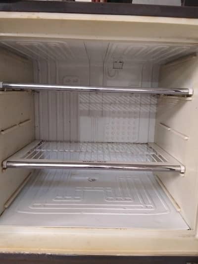 % ok Dawlance fridge
