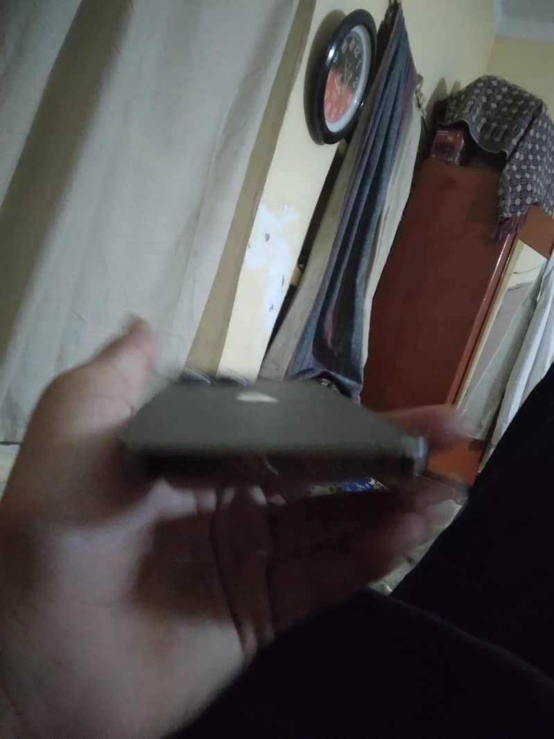 Apple iPhone 13 Pro Max 3