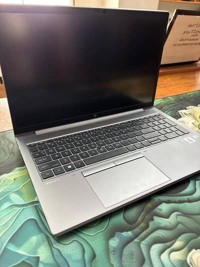 HP EliteBook 840 G5 - Core i7 8th Gen | 16GB RAM | 256GB SSD