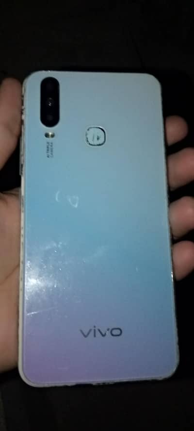 Vivo Y17